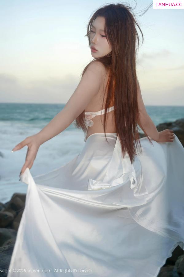   [XiuRen]高清写真图 2025.12.26 No.11164 金允希Yuki 情趣泳衣第12张图片